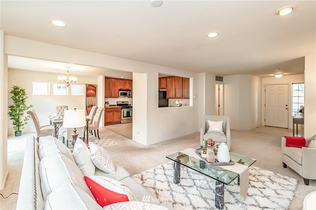 2556 Northeast 2nd Place Renton, WA 98056 - Photo 10 of 40