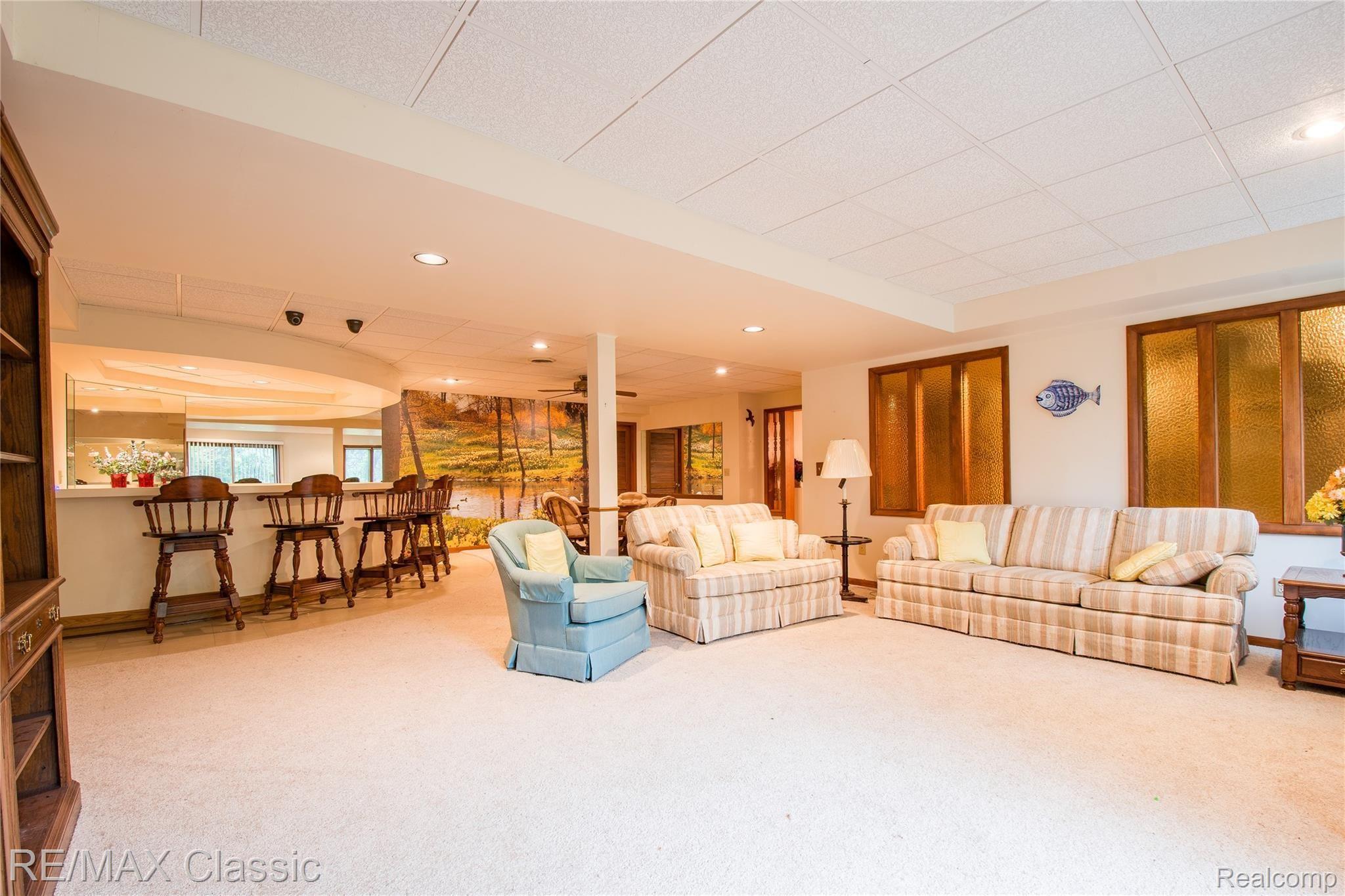 30989 Country Ridge Circle Farmington, MI 48331 - Photo 38 of 50 30898 Country Ridge HDR27.jpg