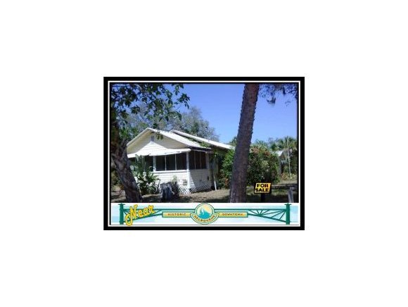 1903 Fletcher Street Melbourne, FL 32901 - Photo 1 of 5 Primary Photo