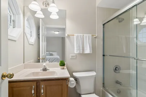 $925,000 | 23466 West Redwing Place, Barrington, IL 60010