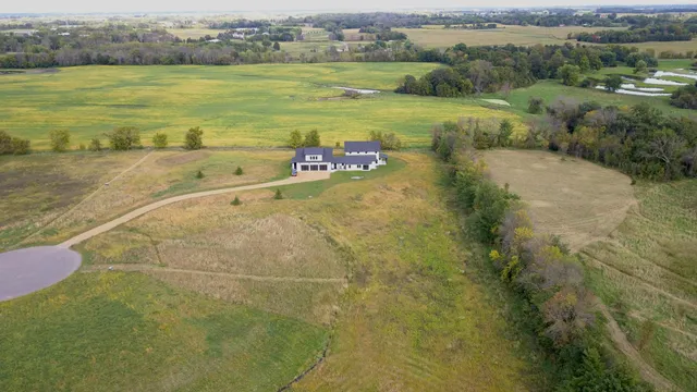 $1,895,000 | 8800 Grace Lane North, Greenfield, MN 55357