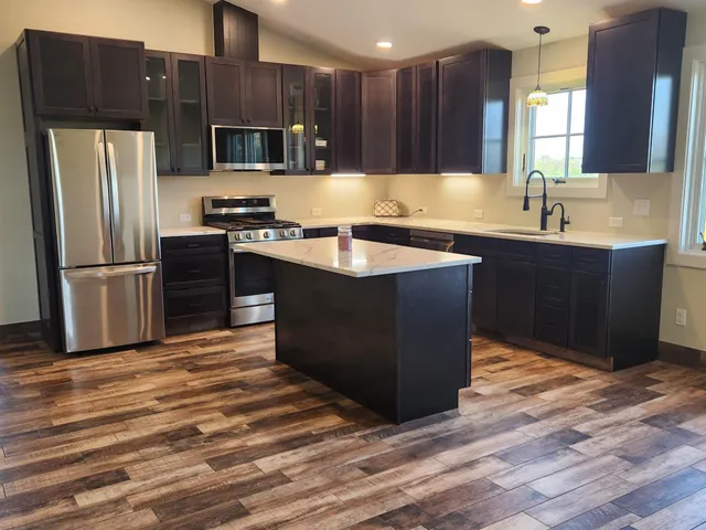 $1,895,000 | 8800 Grace Lane North, Greenfield, MN 55357