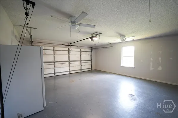 $2,400 | 188 Reese Drive, Richmond Hill, GA 31324