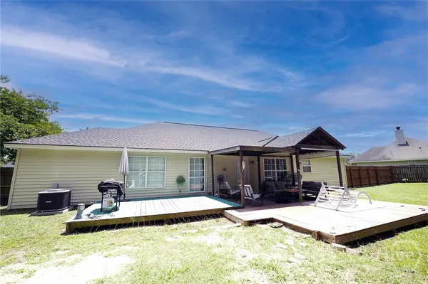 $2,400 | 188 Reese Drive, Richmond Hill, GA 31324