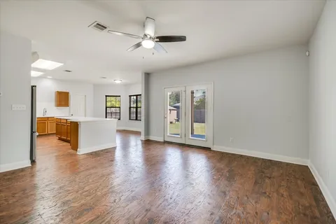 $399,700 | 219 Woodlake Drive, Georgetown, TX 78633