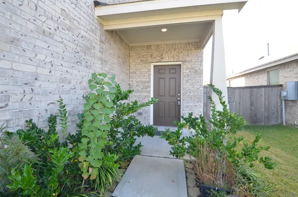 $275,611 | 16412 Big Hickory Drive, Conroe, TX 77302