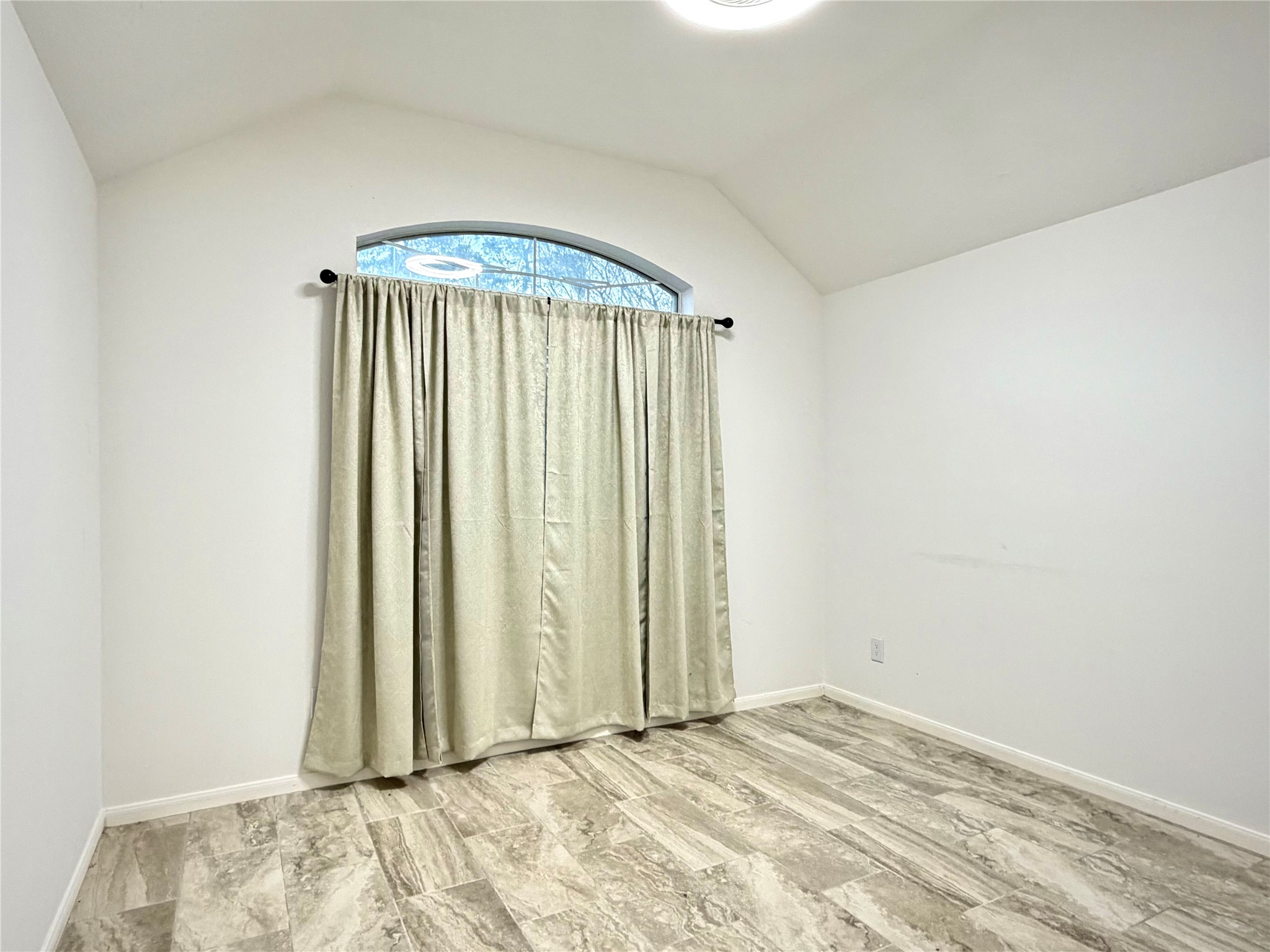 3226 Candlepine Drive Spring, TX 77388 - Photo 5 of 28 Bedroom 1