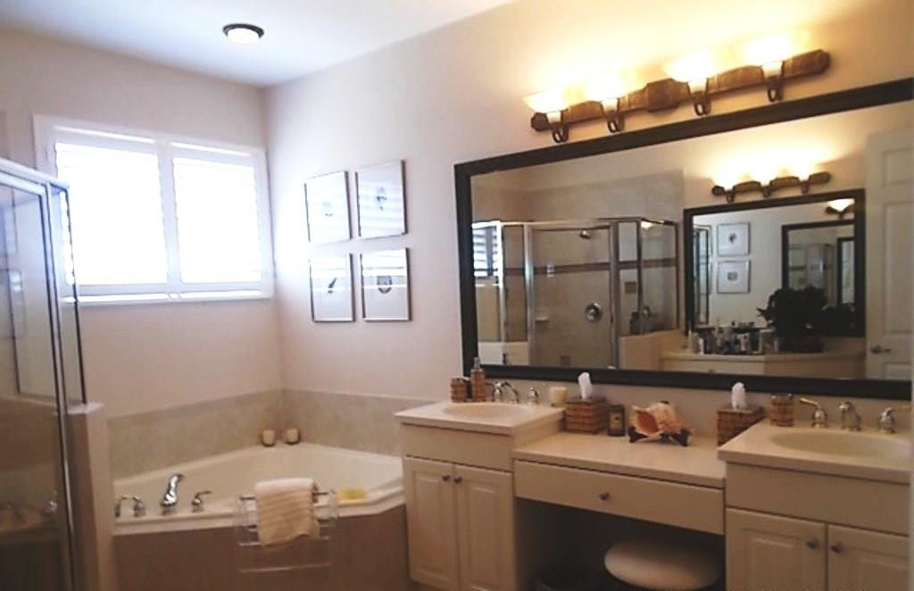 370 Southwest Walking Path, Unit 370 Stuart, FL 34997 - Photo 29 of 38 Dual sinks