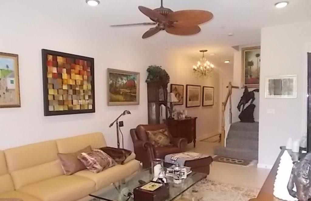370 Southwest Walking Path, Unit 370 Stuart, FL 34997 - Photo 9 of 38 view into the foyer