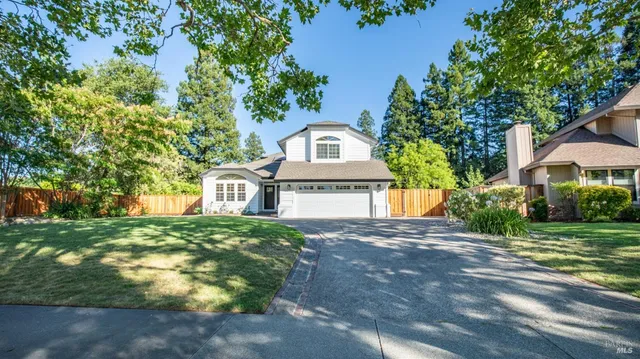 $1,199,000 | 9663 Lakewood Drive, Windsor, CA 95492