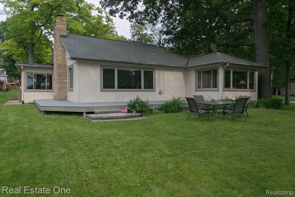 4510 Clifford Road Brighton, MI 48116 - Photo 20 of 27 4510CliffordRd-20.jpg