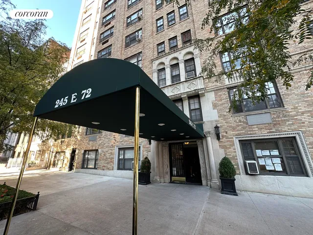 $550,000 | 245 East 72nd Street, Unit 6E | Lenox Hill