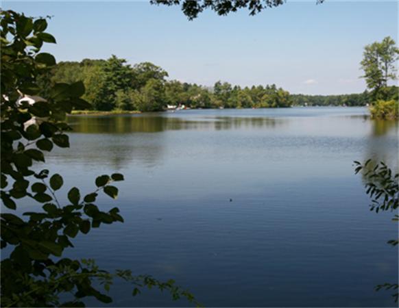 30 Edgemere Road Lynnfield, MA 01940 - Photo 18 of 28 Gallery Image 18