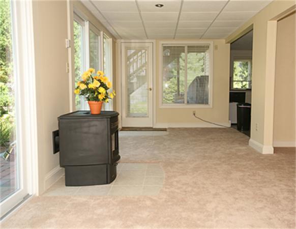 30 Edgemere Road Lynnfield, MA 01940 - Photo 28 of 28 Gallery Image 28