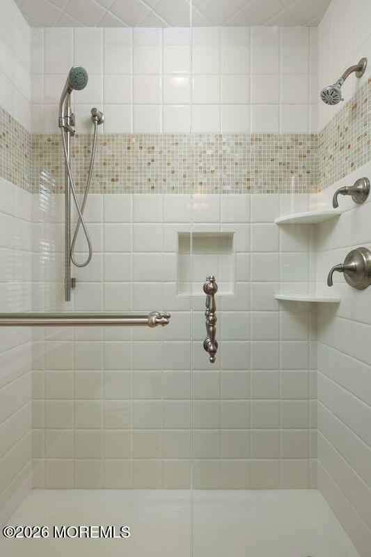 220 Dwight Road Middletown, NJ 07748 - Photo 14 of 18 ndBl0Rlw