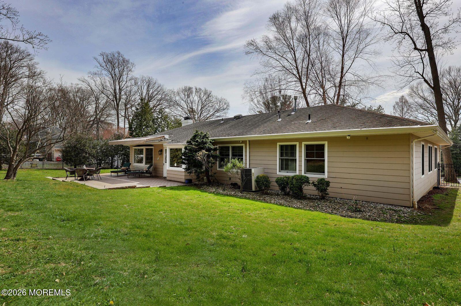 220 Dwight Road Middletown, NJ 07748 - Photo 16 of 18 6jdlyT-Q