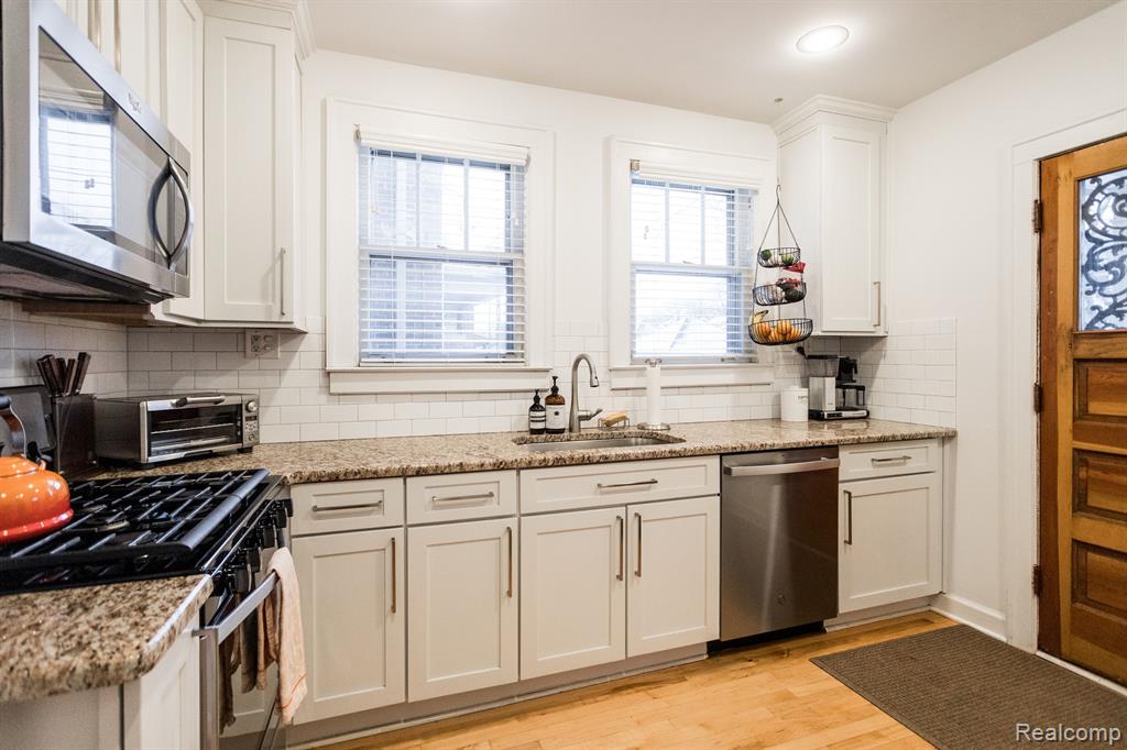 2509 Longfellow Street Detroit, MI 48206 - Photo 22 of 53