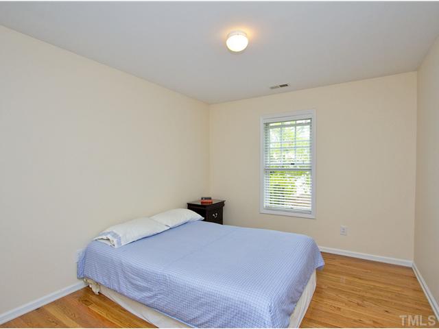 303 Stablegate Drive Cary, NC 27513 - Photo 20 of 25