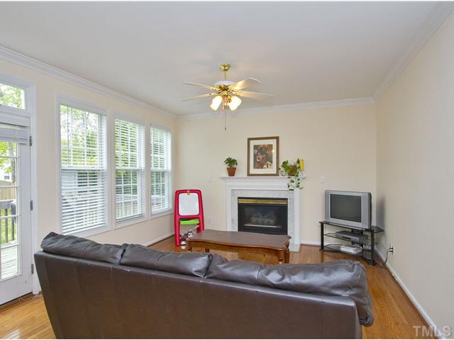 303 Stablegate Drive Cary, NC 27513 - Photo 7 of 25