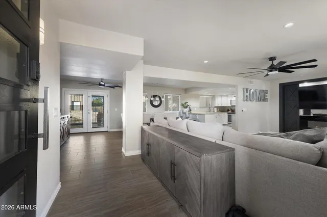 $1,250,000 | 7648 East Emelita Avenue, Mesa, AZ 85208