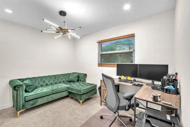 $4,500 | 4521 Southwest 34th Drive, Fort Lauderdale, FL 33312