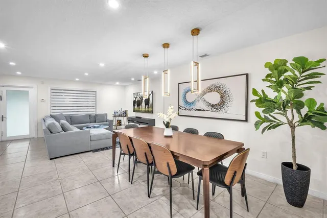 $4,500 | 4521 Southwest 34th Drive, Fort Lauderdale, FL 33312