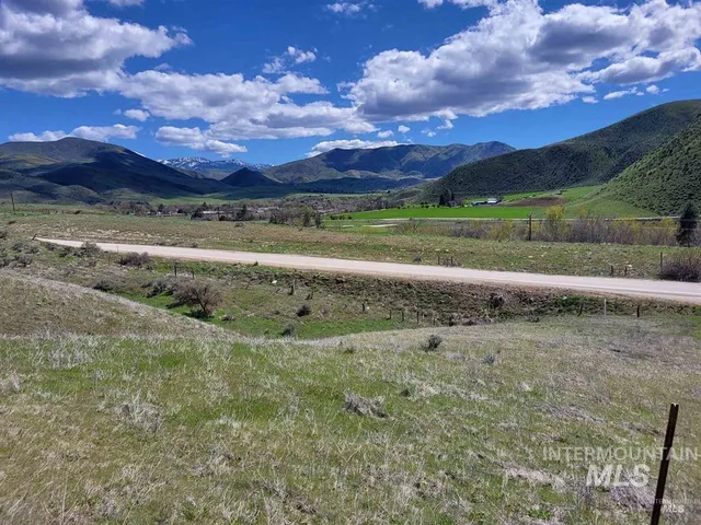 $249,900 | 52 Parcel B Horseshoe Bend, Horseshoe Bend, ID 83629