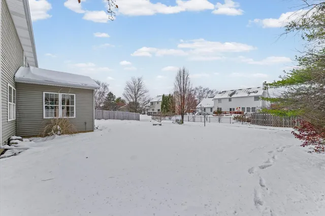 $474,900 | 3308 Pebblecreek Place, Champaign, IL 61822