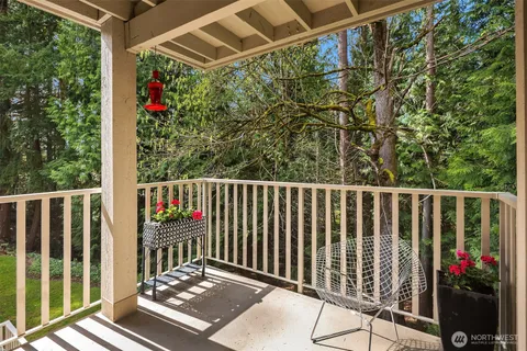 $550,000 | 3927 108th Avenue Northeast, Unit A202, Bellevue, WA 98004