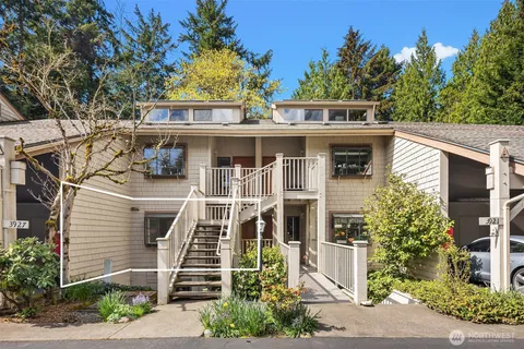$550,000 | 3927 108th Avenue Northeast, Unit A202, Bellevue, WA 98004