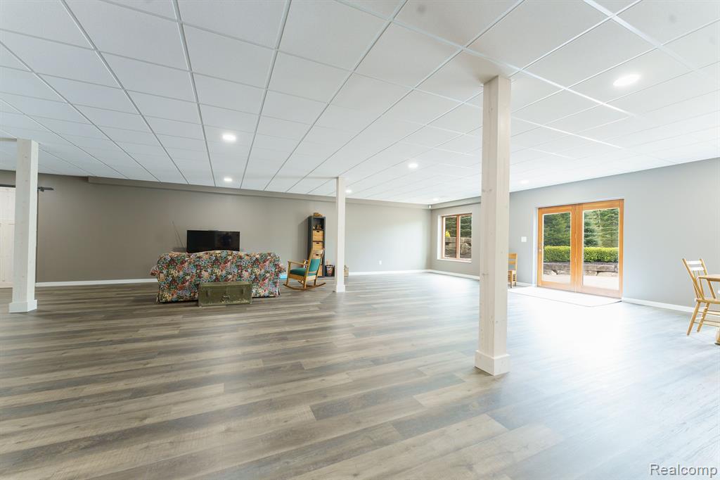 1750 Shipman Road Oxford, MI 48371 - Photo 45 of 81 Gallery Image 45