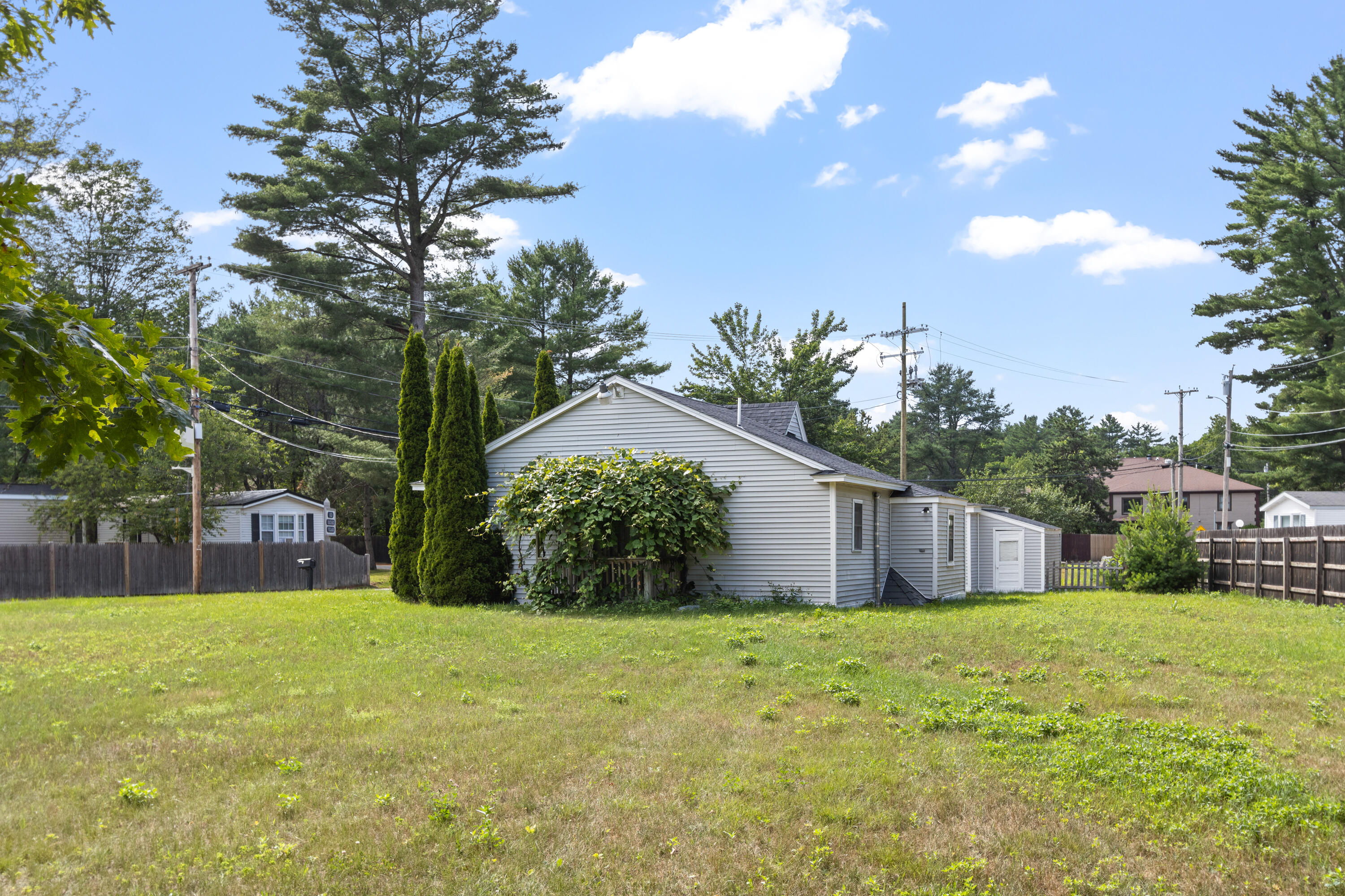 28 Smithwheel Road Old Orchard Beach, ME 04064 - Photo 8 of 35 20250709DR-72040