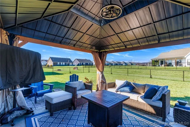 $295,000 | 5421 Catalina Trail, Sellersburg, IN 47172