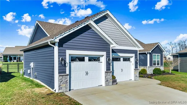 $295,000 | 5421 Catalina Trail, Sellersburg, IN 47172