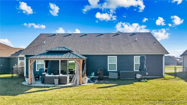 $295,000 | 5421 Catalina Trail, Sellersburg, IN 47172