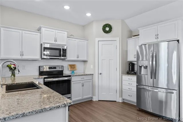 $295,000 | 5421 Catalina Trail, Sellersburg, IN 47172