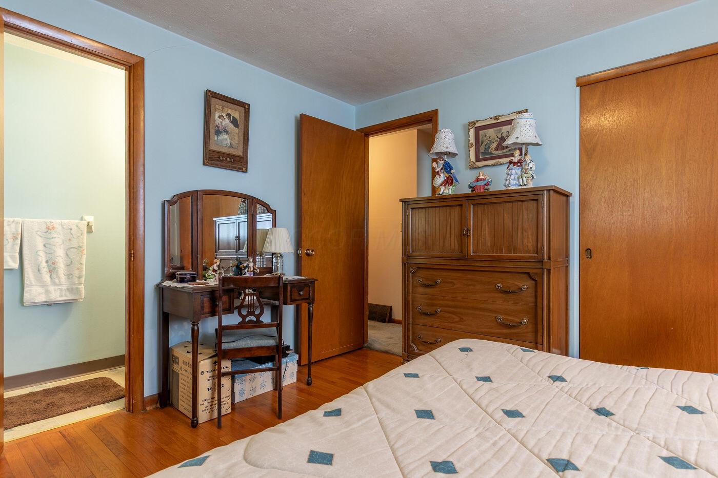 3547 Noe Bixby Road Columbus, OH 43232 - Photo 20 of 27 19