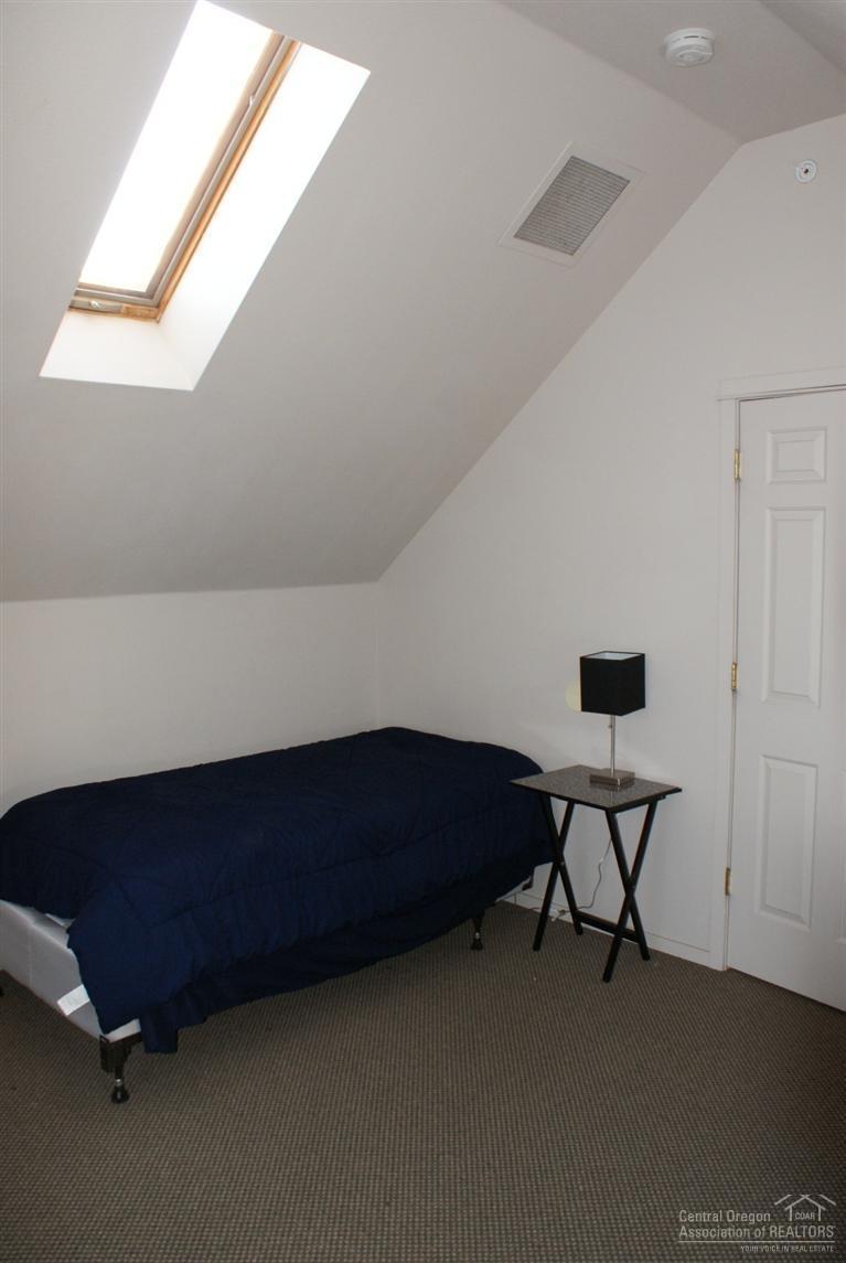 2120 Northeast Bear Creek Road Bend, OR 97701 - Photo 17 of 20 4th bedroom over garage.