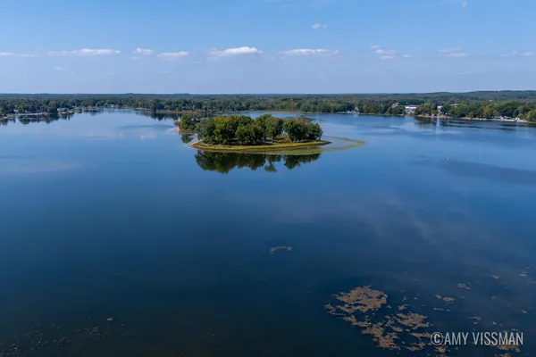 $525,000 | 10210 Collard Drive, Lakeview, MI 48850