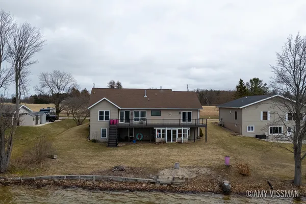$525,000 | 10210 Collard Drive, Lakeview, MI 48850