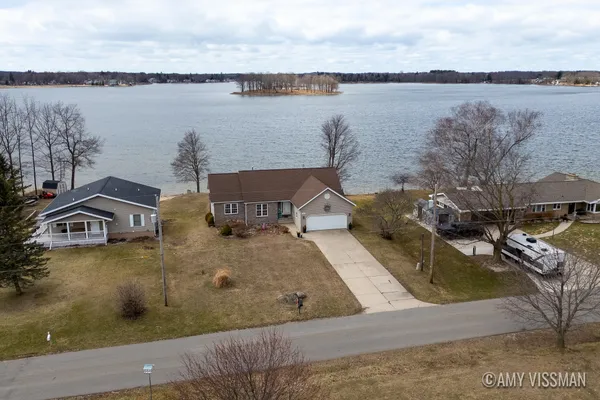 $525,000 | 10210 Collard Drive, Lakeview, MI 48850