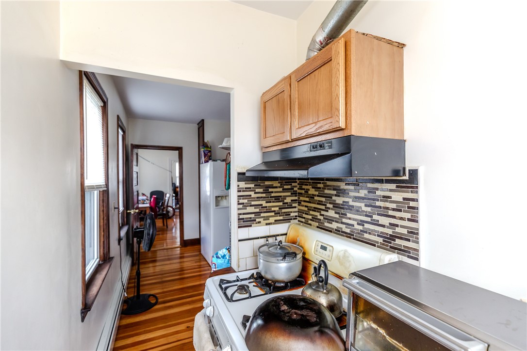 35 Humes Street Providence, RI 02907 - Photo 34 of 49