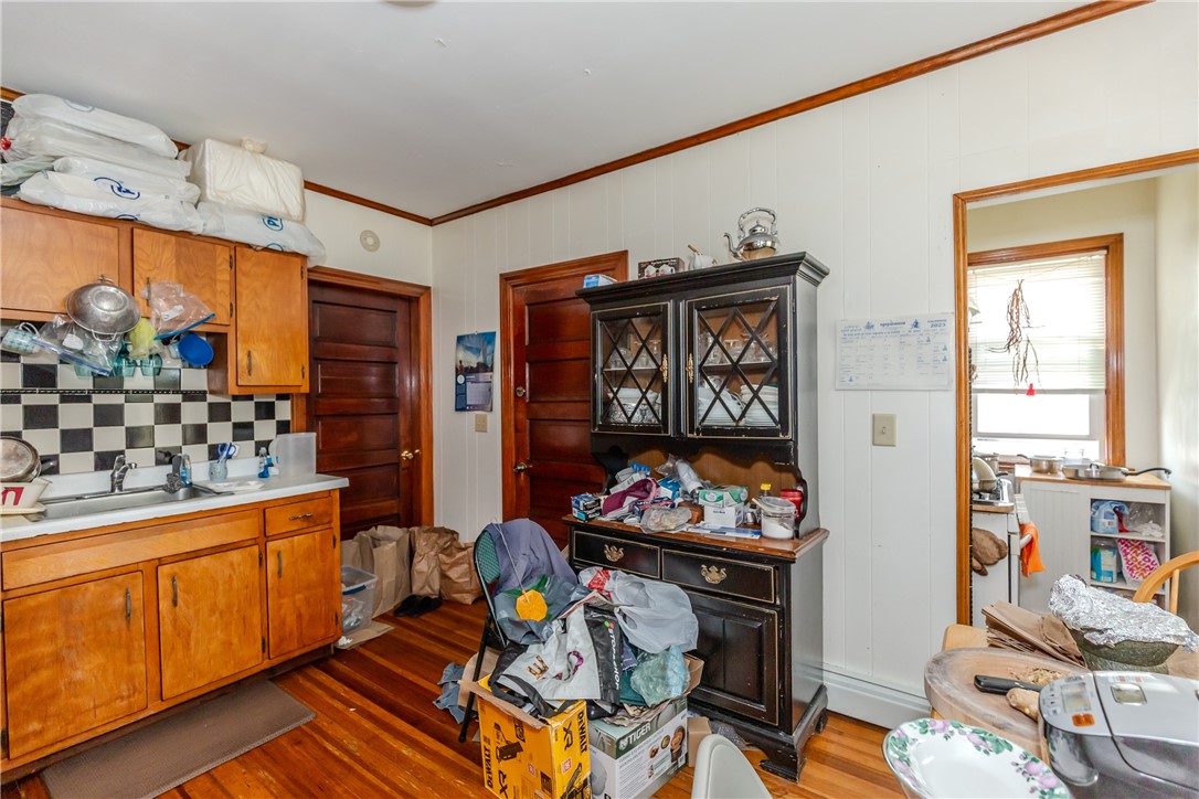 35 Humes Street Providence, RI 02907 - Photo 10 of 49