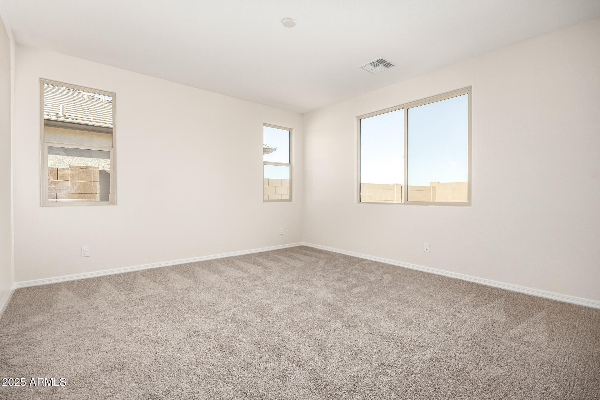 5008 West Roundhouse Road Laveen, AZ 85339 - Photo 11 of 36 18 Roundhouse