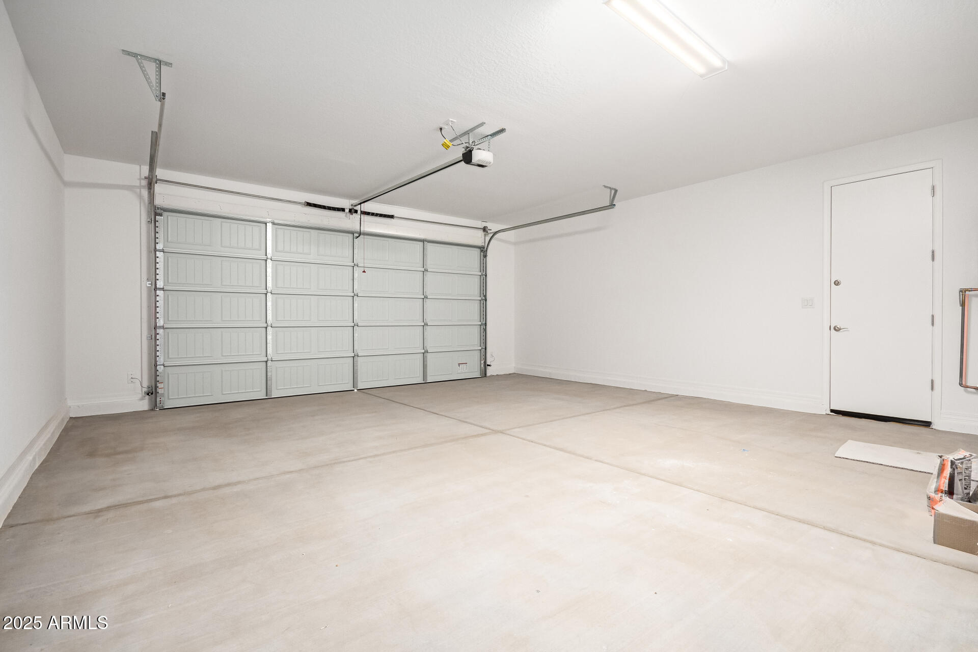 5008 West Roundhouse Road Laveen, AZ 85339 - Photo 24 of 36 a view of a garage