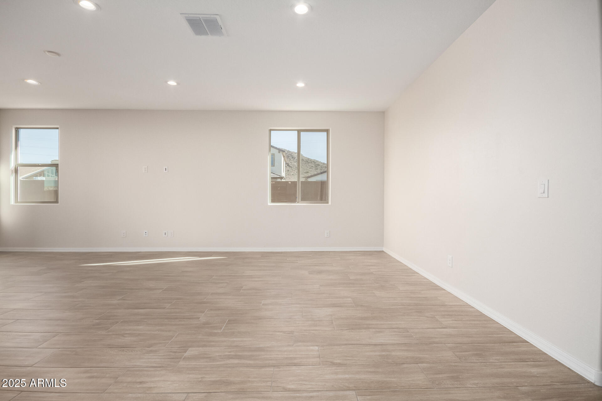 5008 West Roundhouse Road Laveen, AZ 85339 - Photo 9 of 36 09 Roundhouse