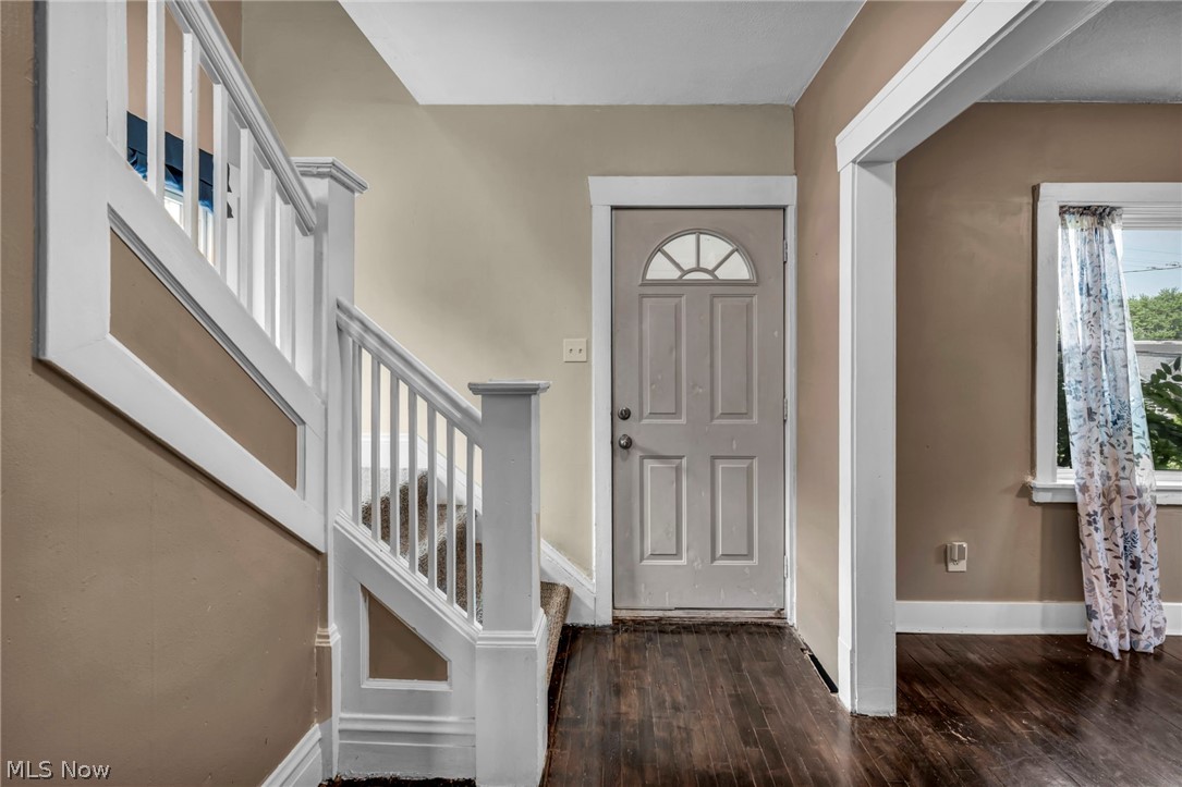 535 Brittain Road Akron, OH 44305 - Photo 8 of 45 Gallery Image 8