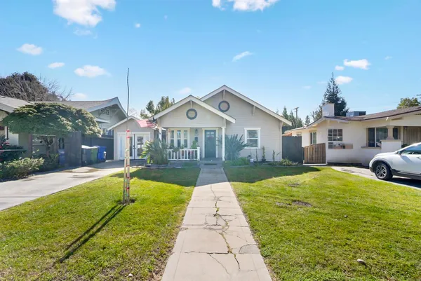 $445,000 | 526 Flower Street, Turlock, CA 95380