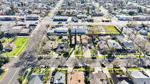 $425,000 | 526 Flower Street, Turlock, CA 95380