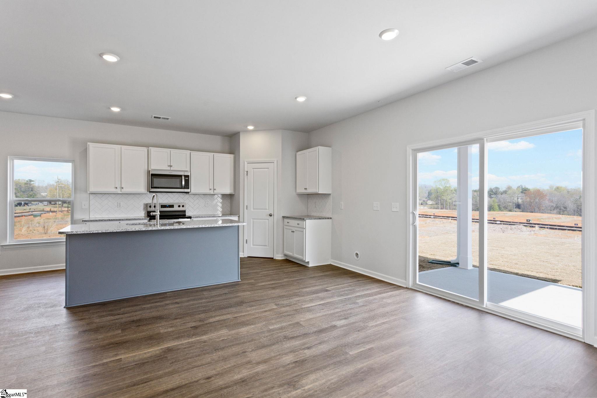 135 Cedar Shoals Easley, SC 29640 - Photo 13 of 35